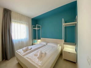 Leilighet – comfort, 2 soverom (Ground Floor) | 2 soverom, safe på rommet og sengetøy