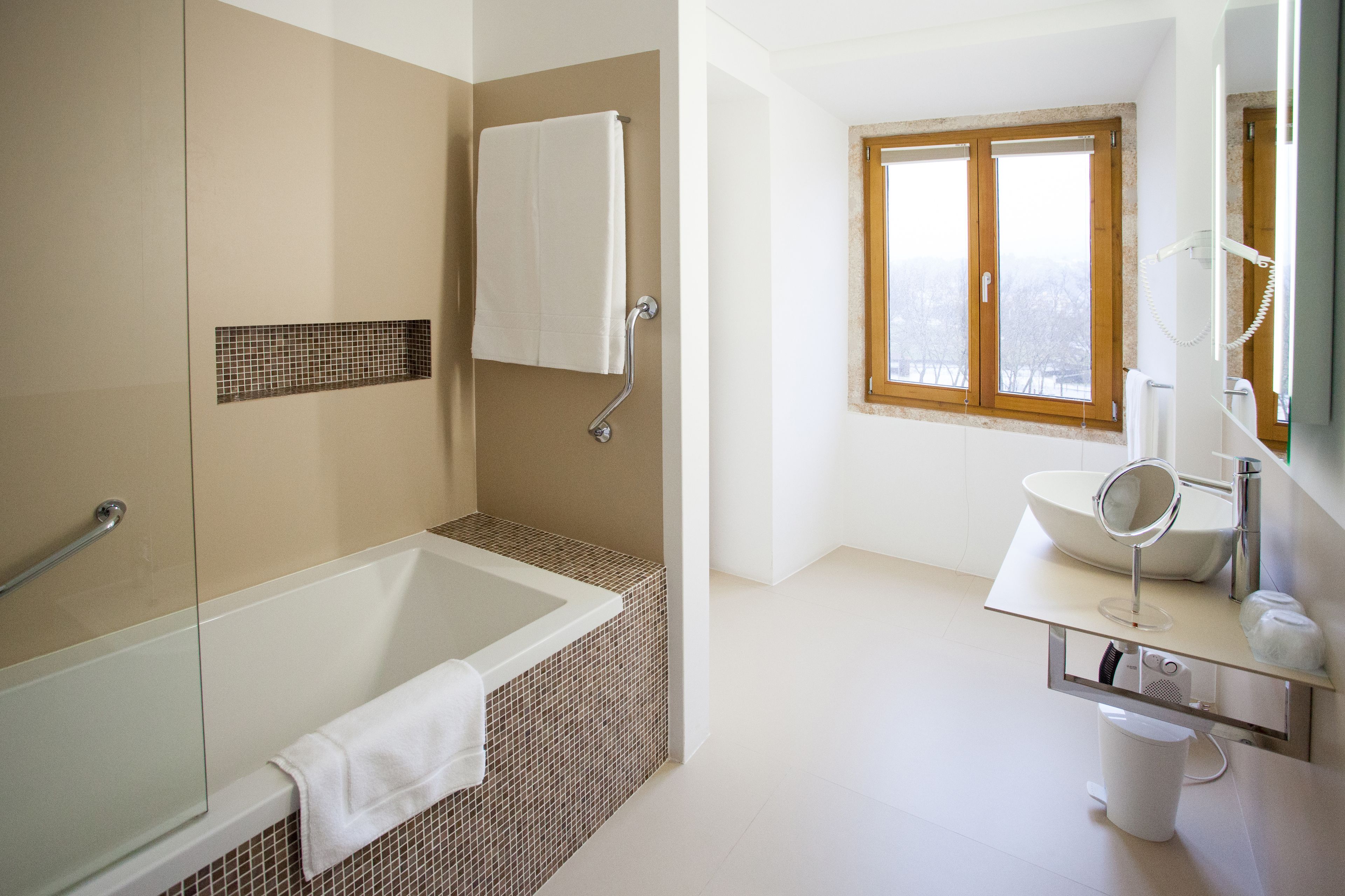 premium twin room | bathroom | free toiletries, hair dryer, towels