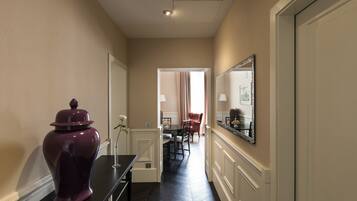 49-inch LED TV with cable channels, TV