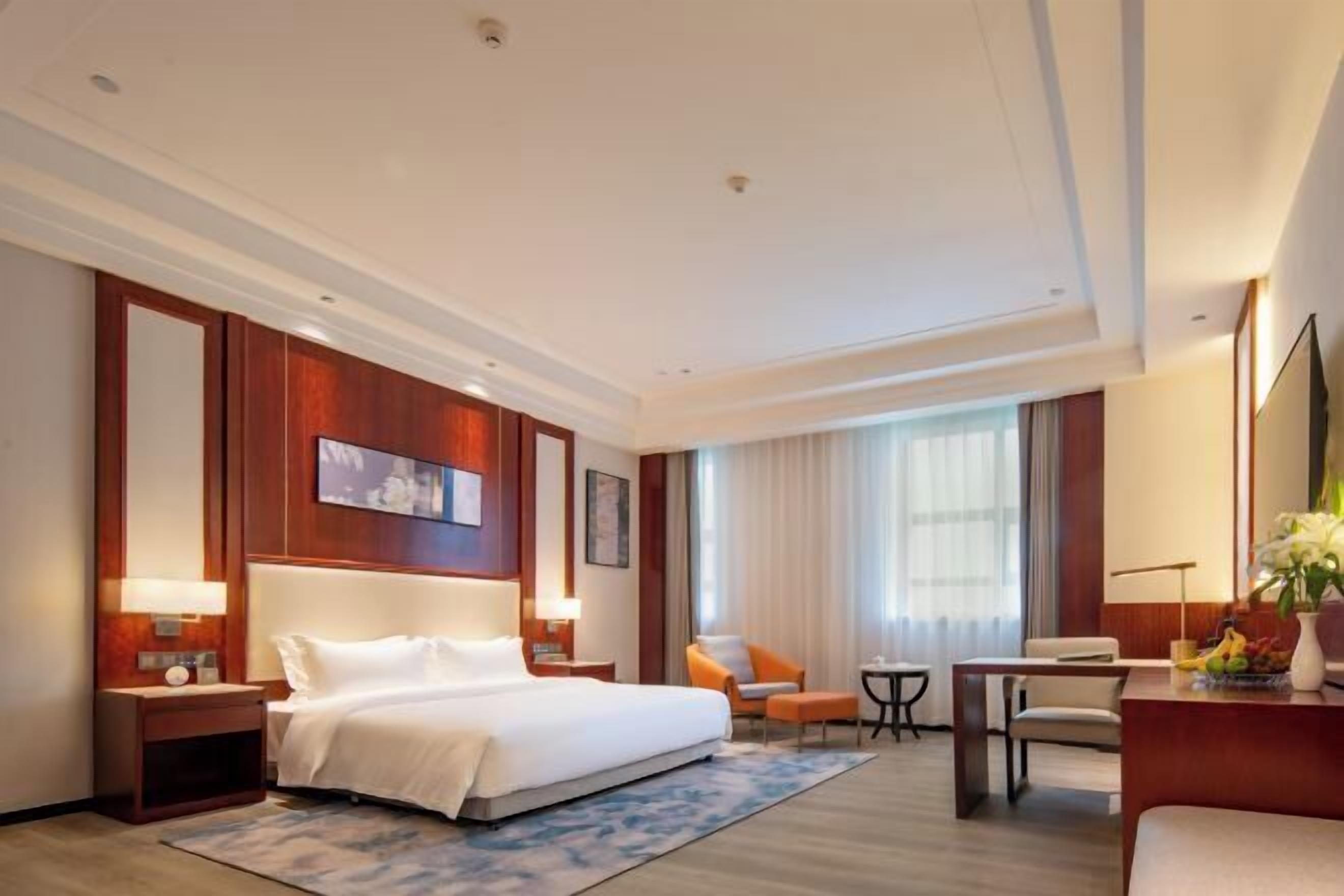 Minibar, in-room safe, desk, blackout drapes
