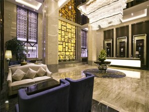 Lobby - Yarrow Hotel (Harbin)