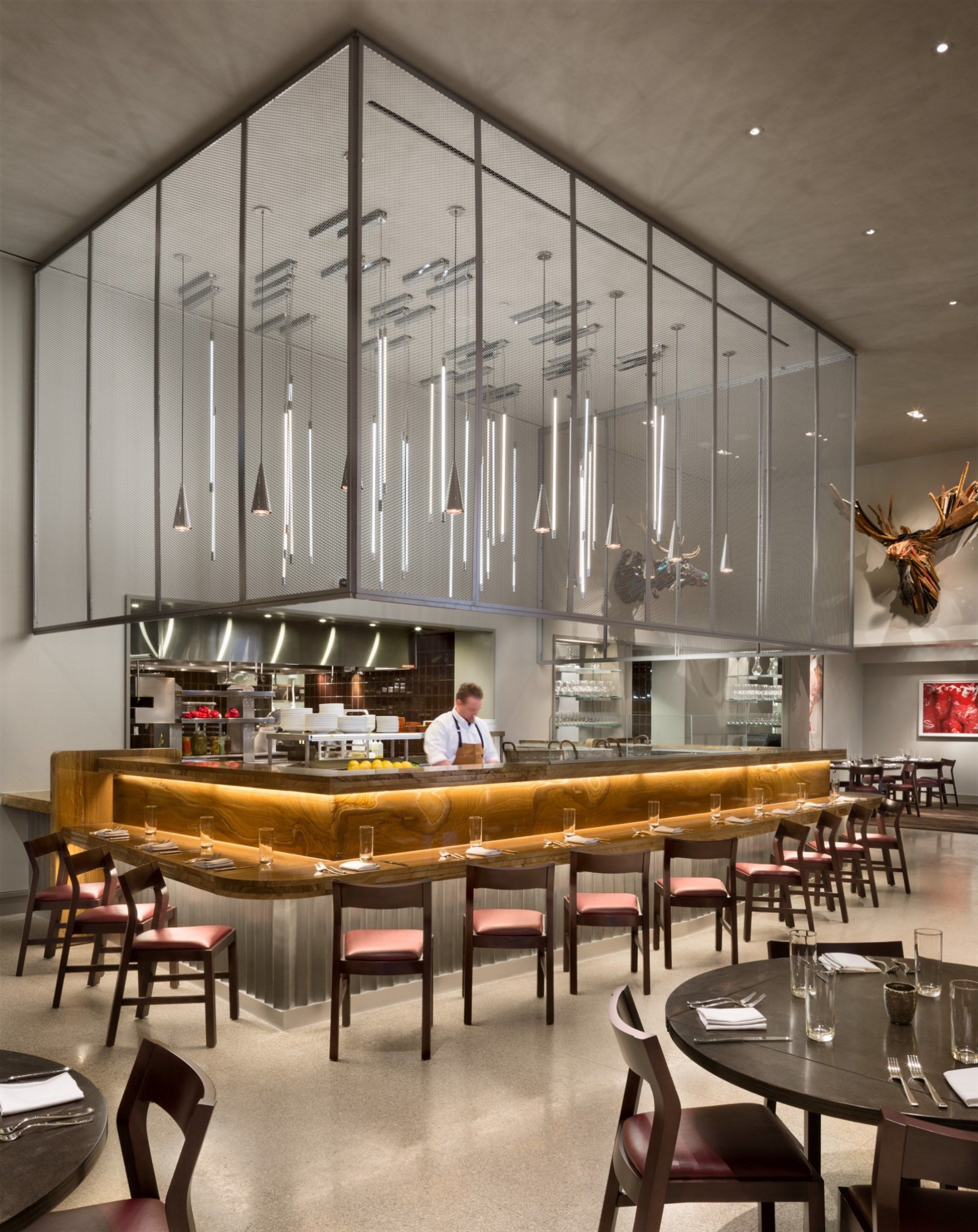 Lunch, dinner, brunch served; American cuisine 