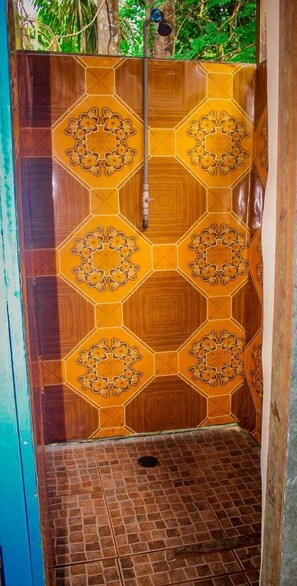 Quarto duplo | Banheiro