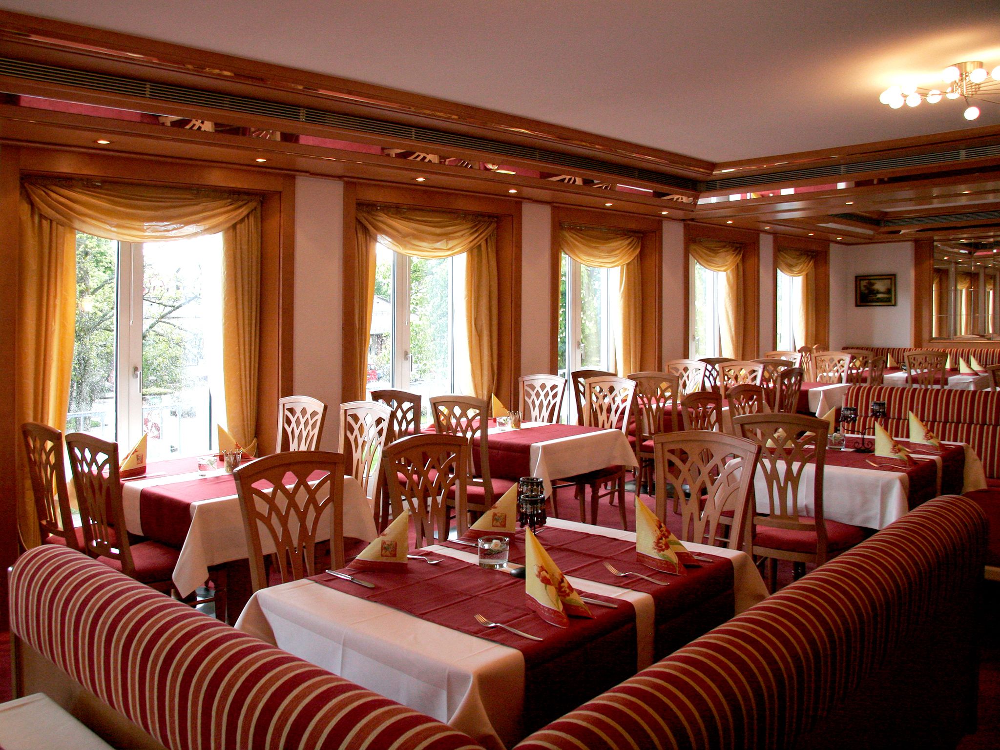 restaurant