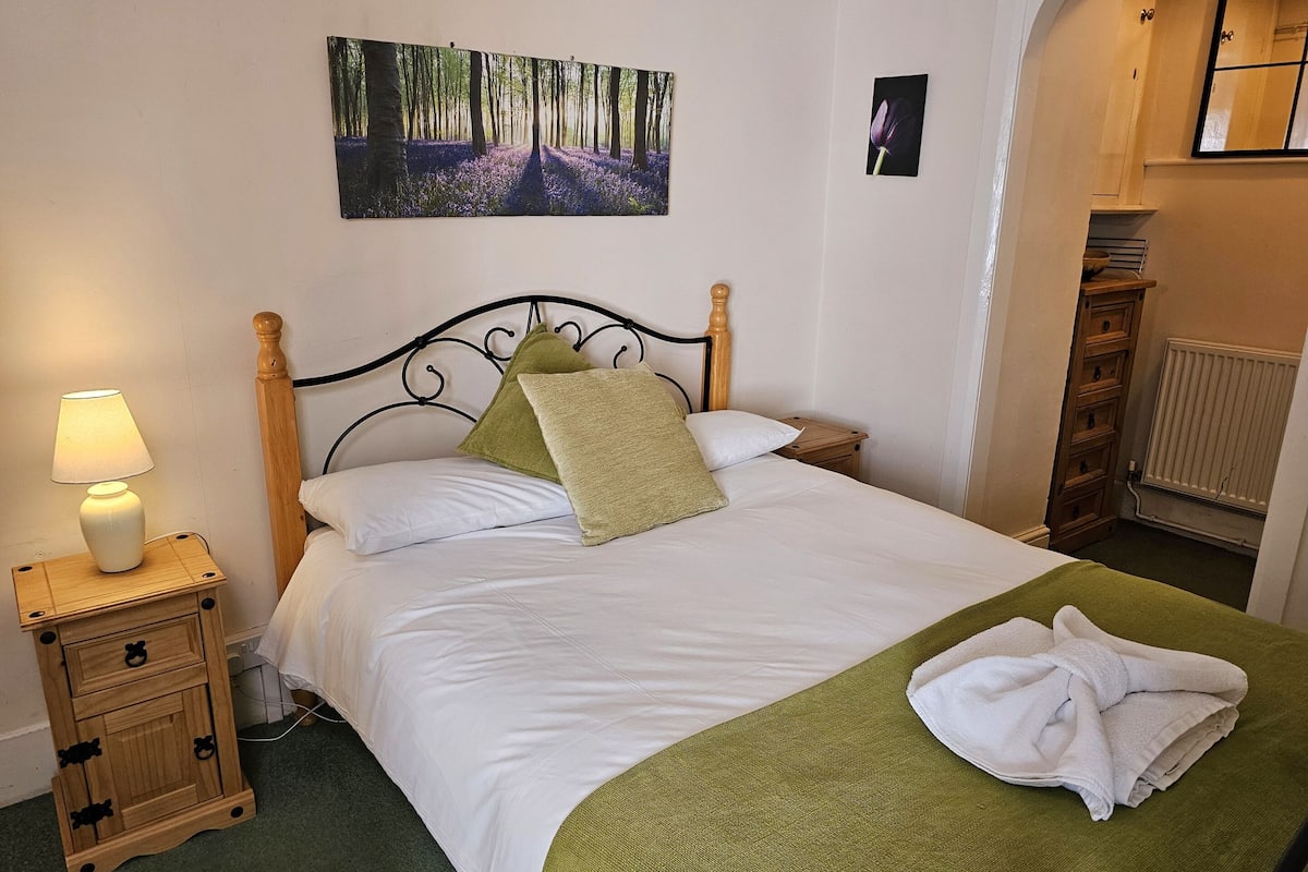 Apartment, Private Bathroom | 1 bedroom