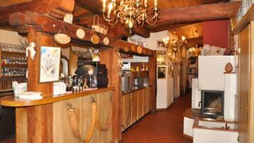 Bar (en la propiedad)