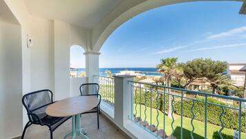 Superior dubbelrum - balkong - havsutsikt | Utsikt från rummet