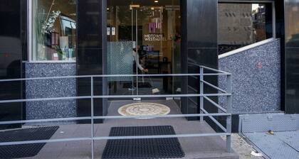Midtown West Hotel