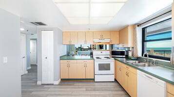 Large Balcony 2 bedroom (AS-C) | Private kitchen | Full-sized fridge, microwave, oven, stovetop