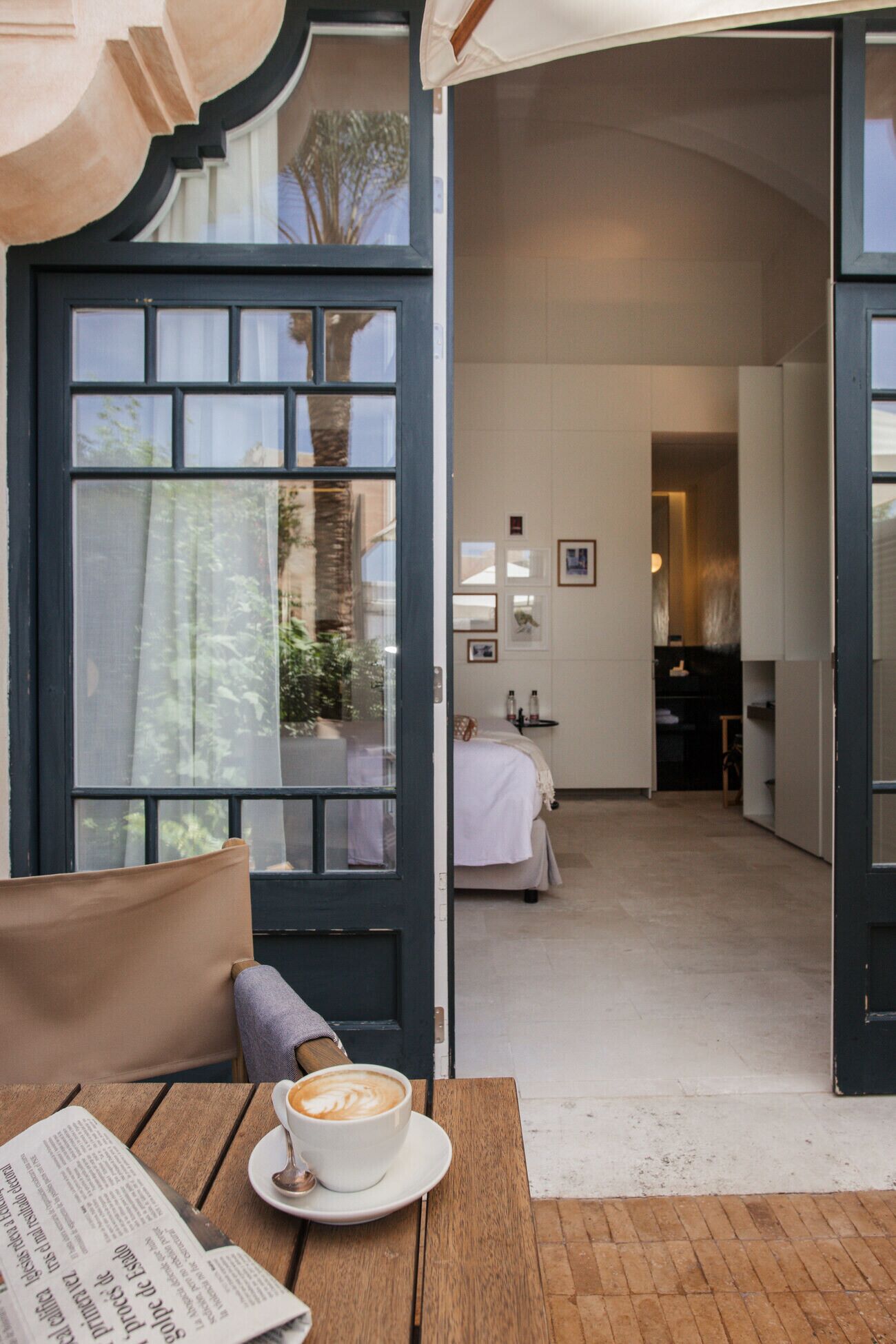 Double Room, Patio | Living area | Flat-screen TV, iPod dock, books