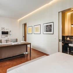 Junior Suite | Premium bedding, minibar, in-room safe, desk