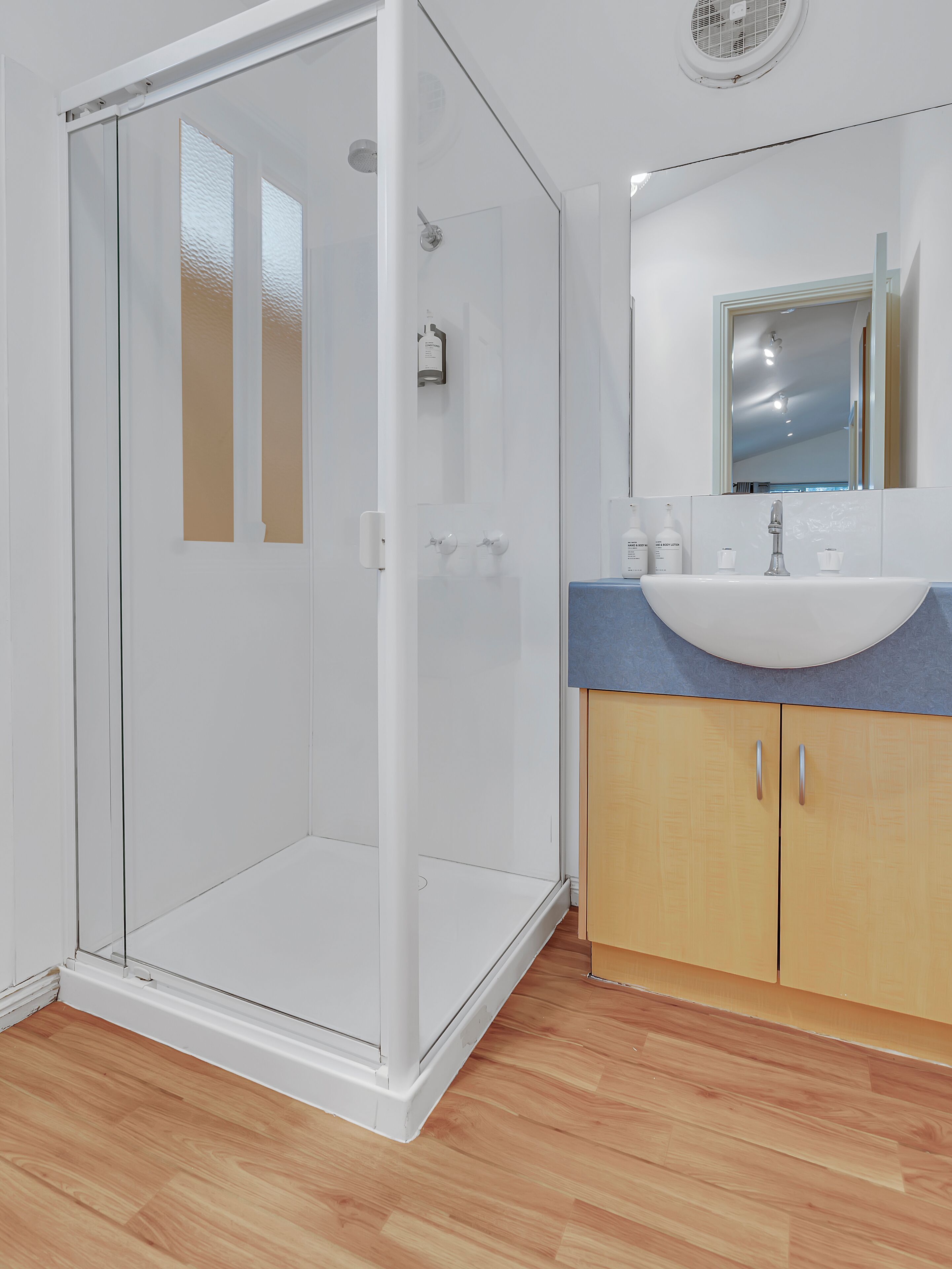 Kamar mandi