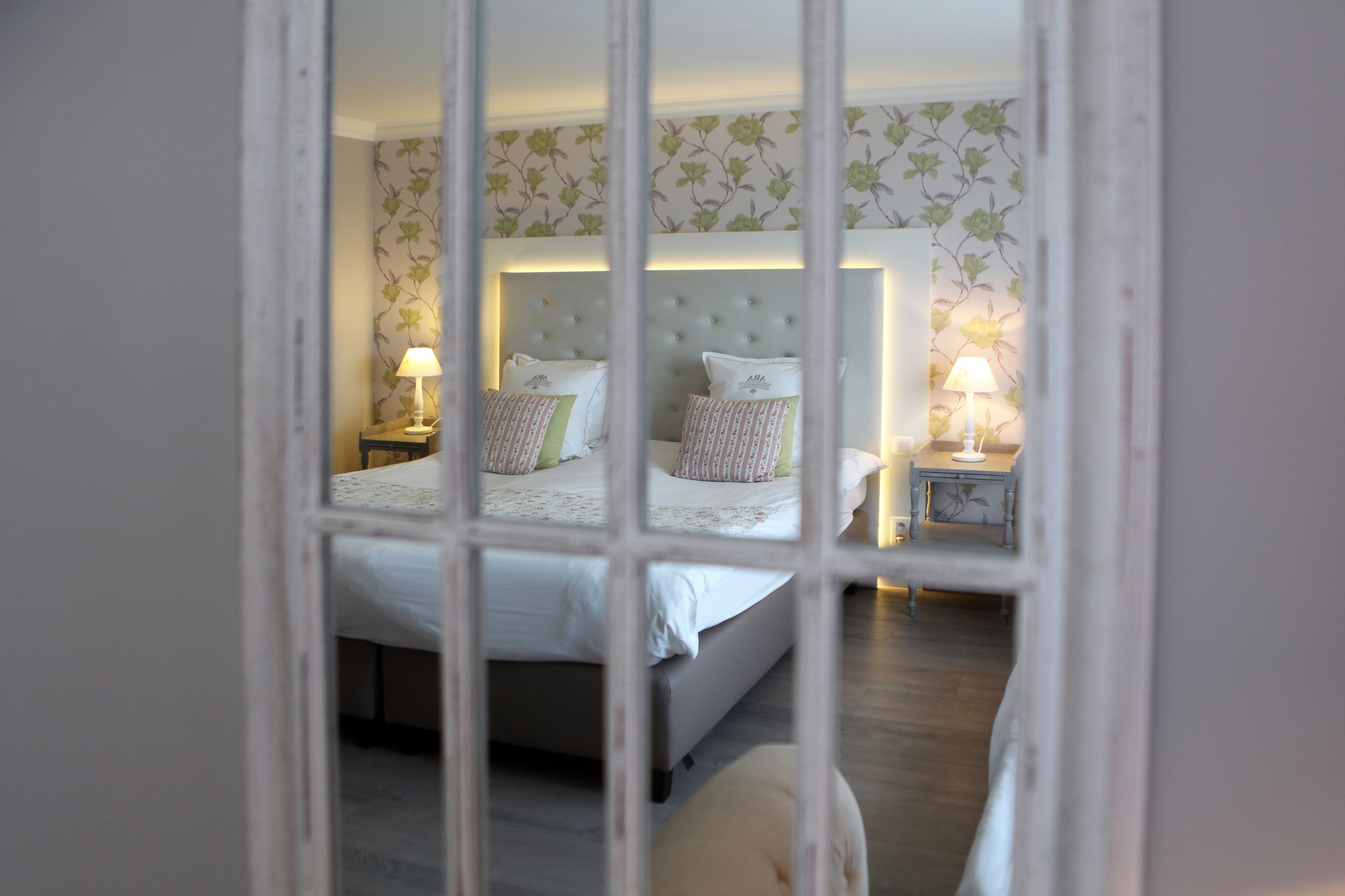 deluxe room (dune view) | hypo-allergenic bedding, minibar, in-room safe, desk