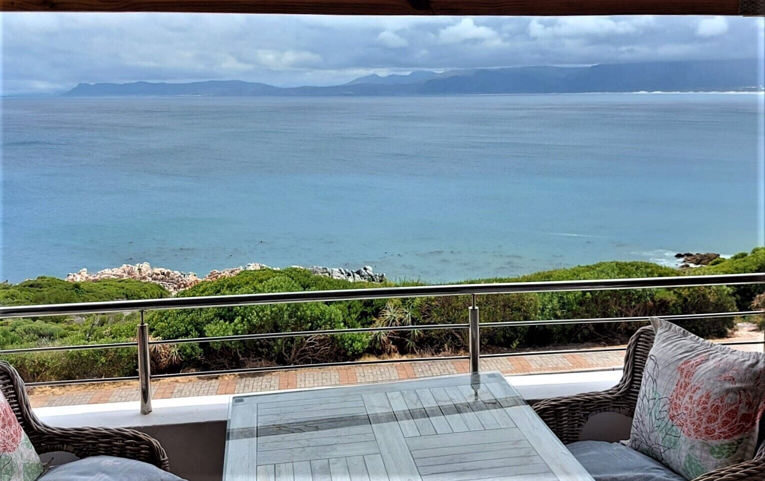 Deluxe Penthouse | Breakfast meal | Free daily full breakfast 