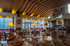 Lounge - Orizontes Tzoumerkon (North Tzoumerka)