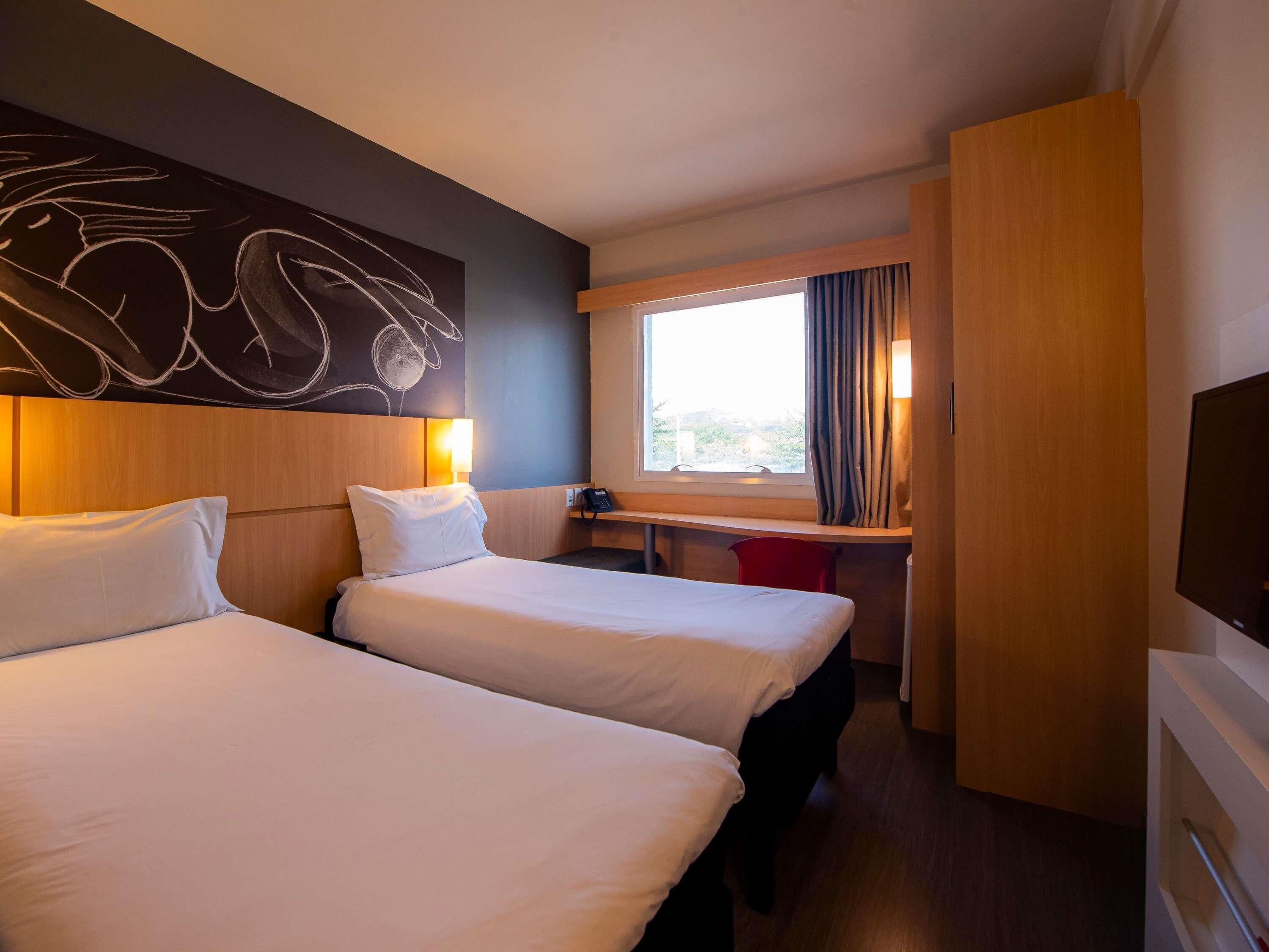 Standard Apartment, 2 Single Beds