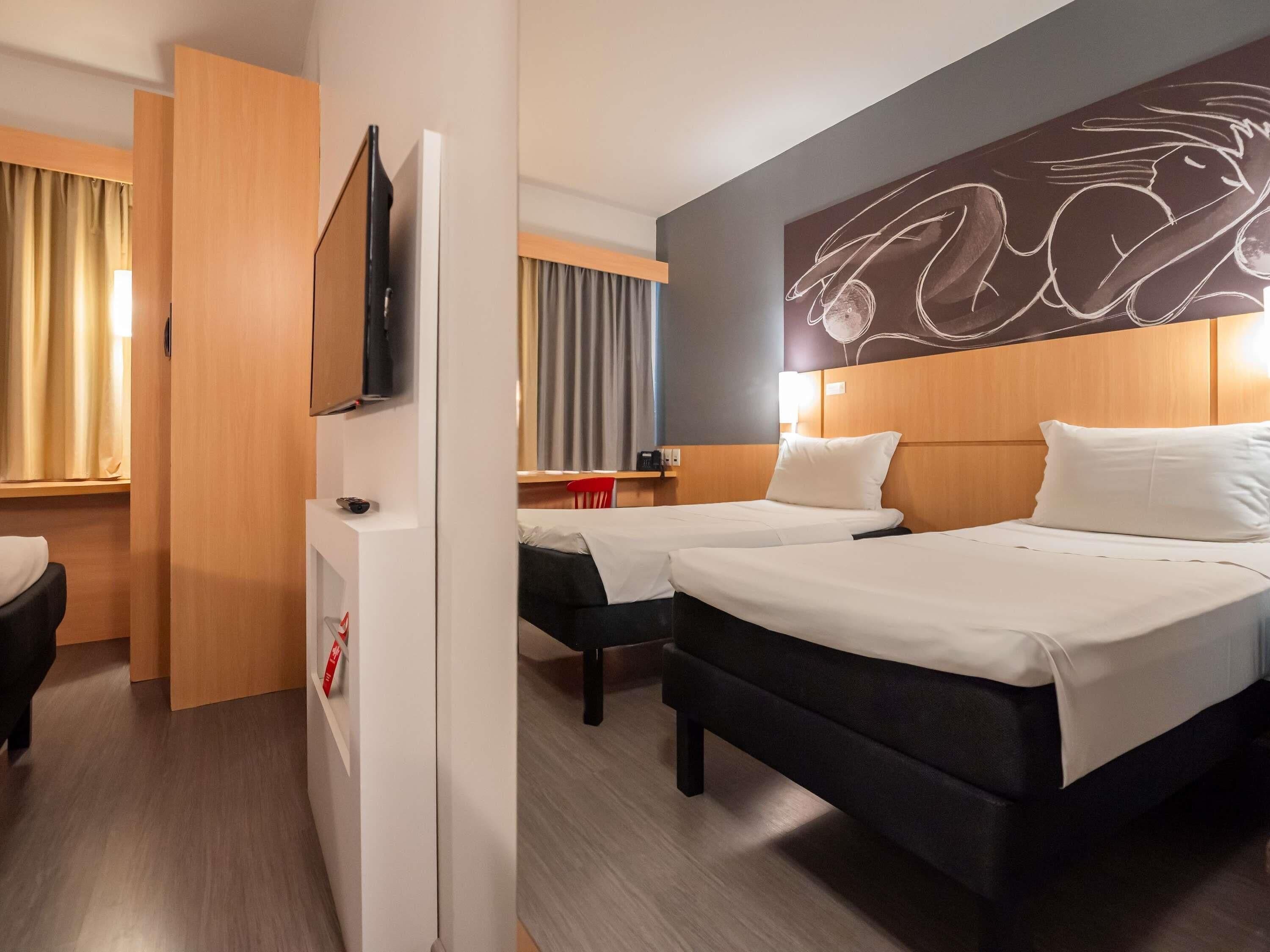 Minibar, in-room safe, desk, blackout curtains