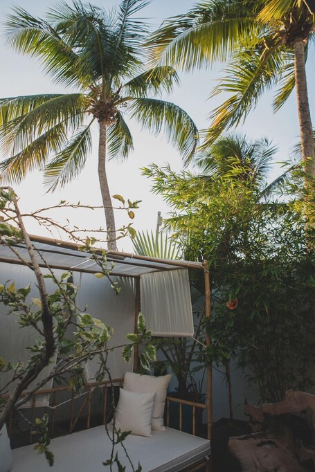 Numero Uno Beach House - Image 75