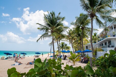 Numero Uno Beach House - Image 16