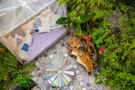 Numero Uno Beach House - Image 90