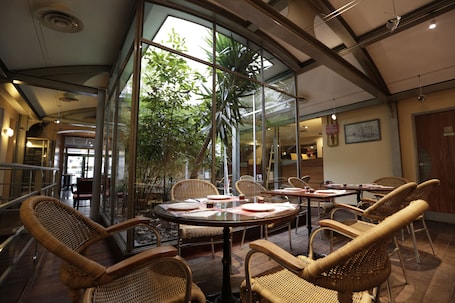 Bar en el lobby