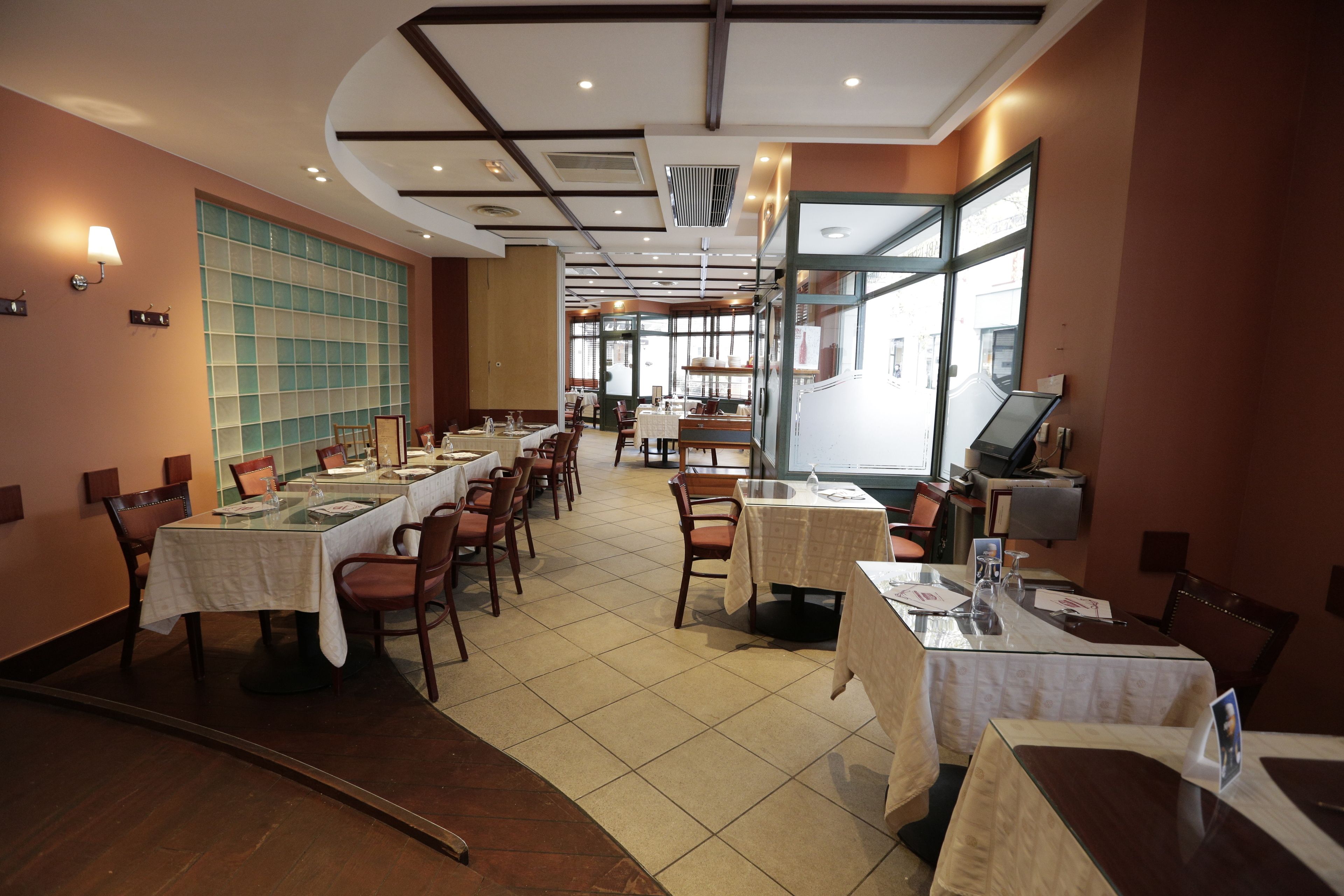 用餐
