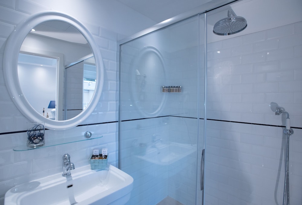 Hotel Nautilus by null