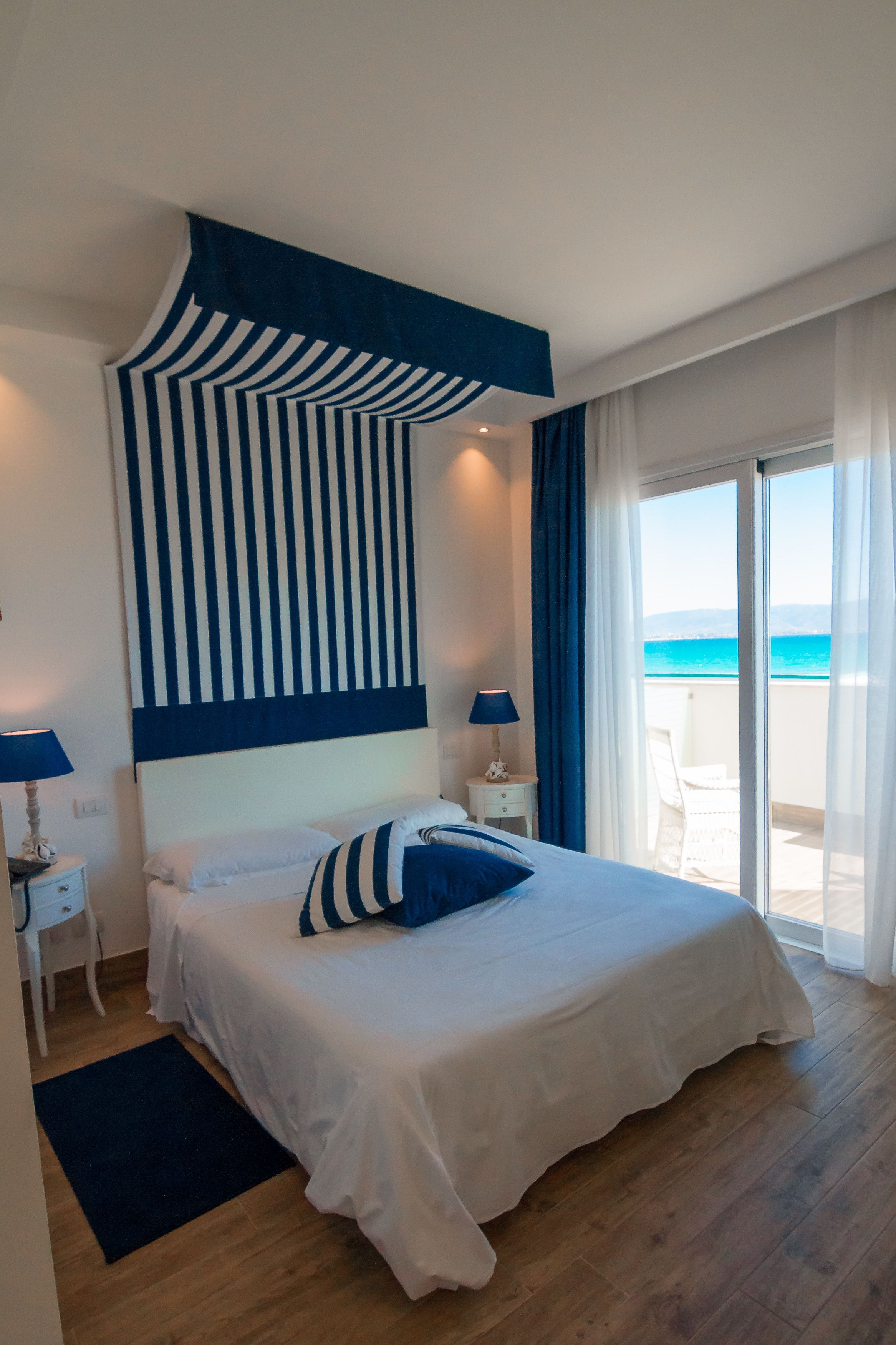 Photo - Hotel Nautilus