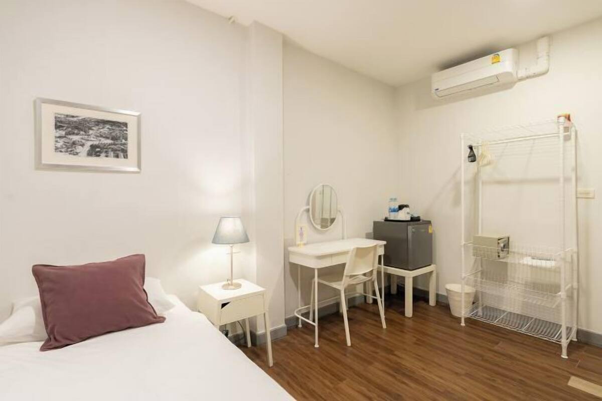 1 habitación y caja de seguridad en la habitación