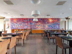 Restaurant - Vik Chile (San Vicente)
