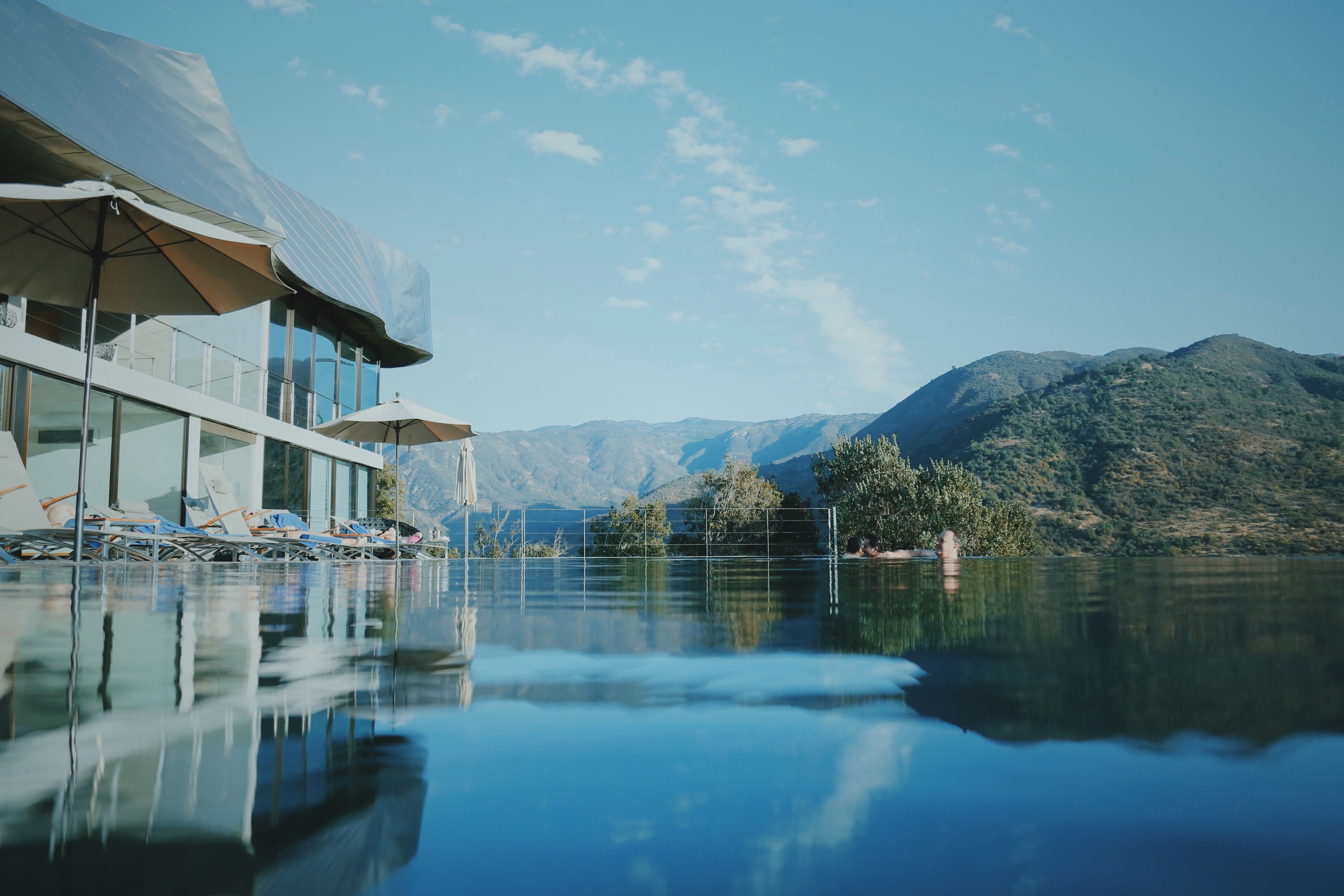 Piscina infinita