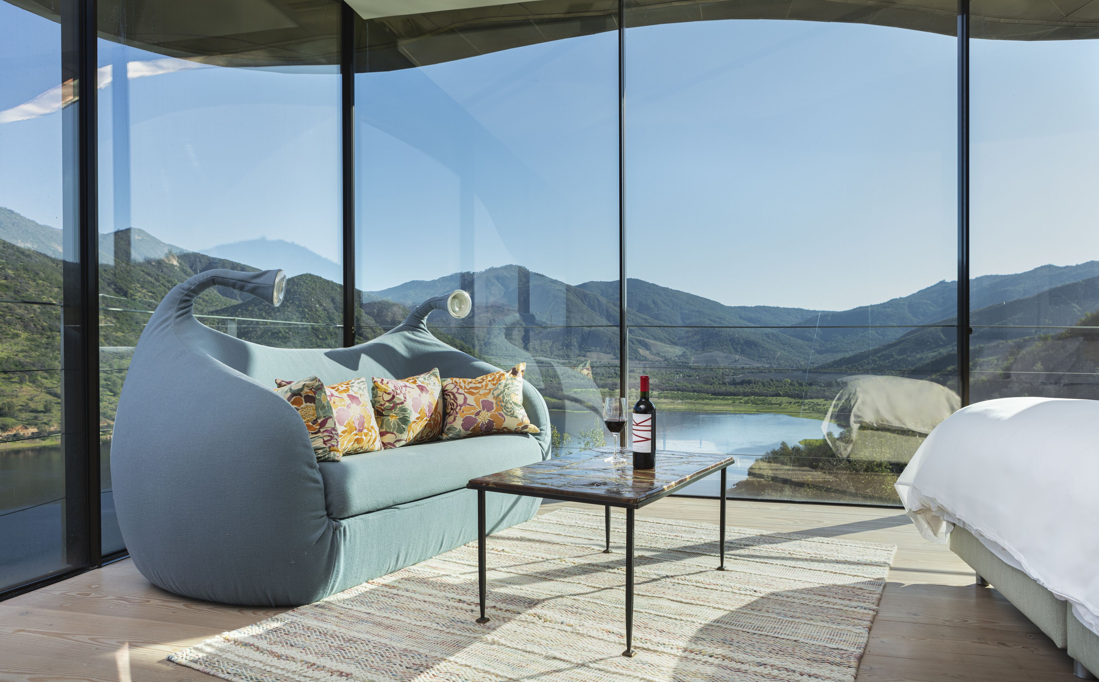 1 bedroom, egyptian cotton sheets, premium bedding, minibar