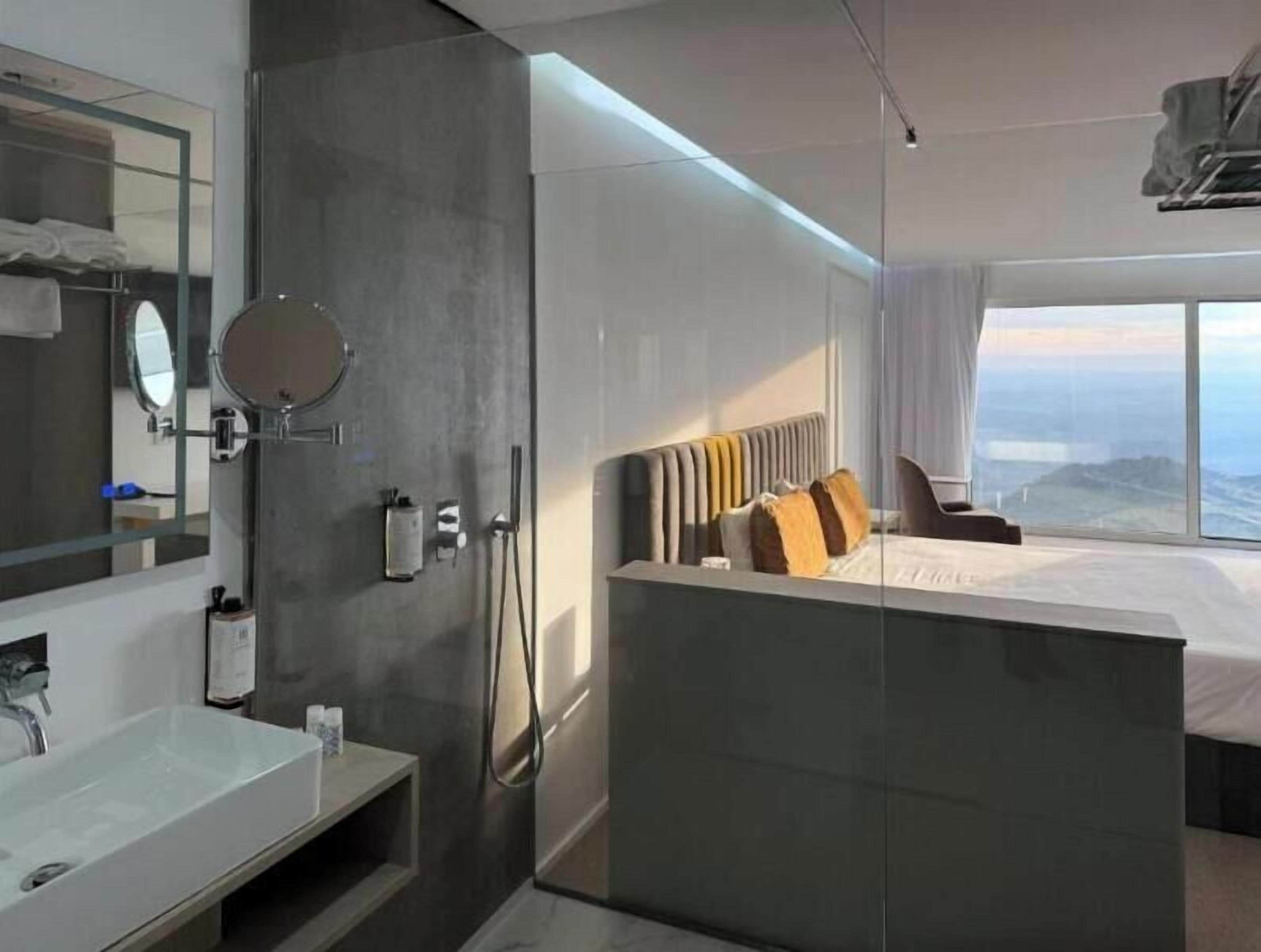 Habitación doble Deluxe | Wifi gratis y ropa de cama 