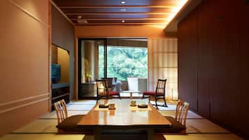 In-room dining