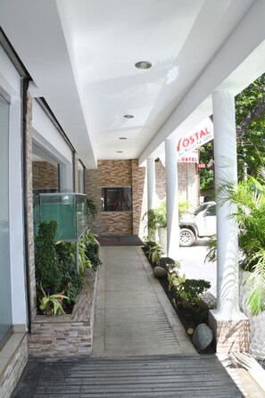 Porch - Hostal San Francisco de Asis (Santo Domingo)