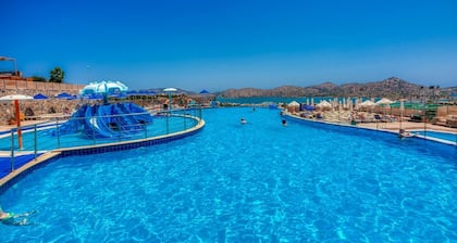 Elounda Residence Resort & Waterpark