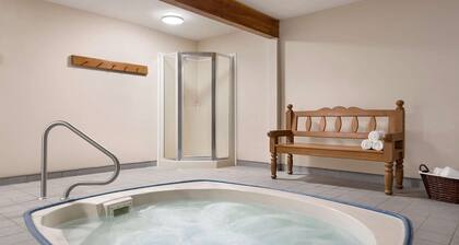 Travelodge by Wyndham McBride