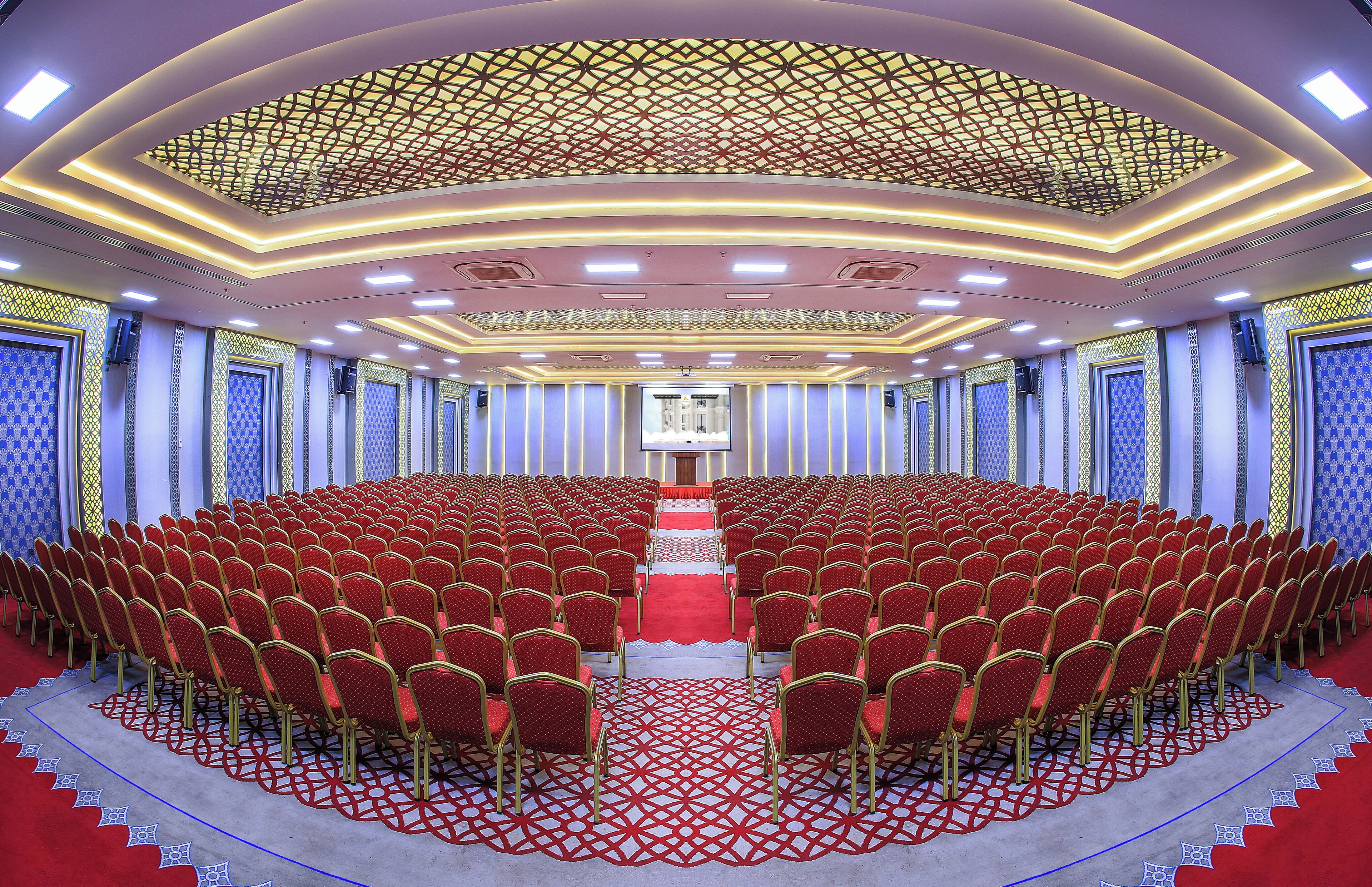 Photo - Demonti Hotel