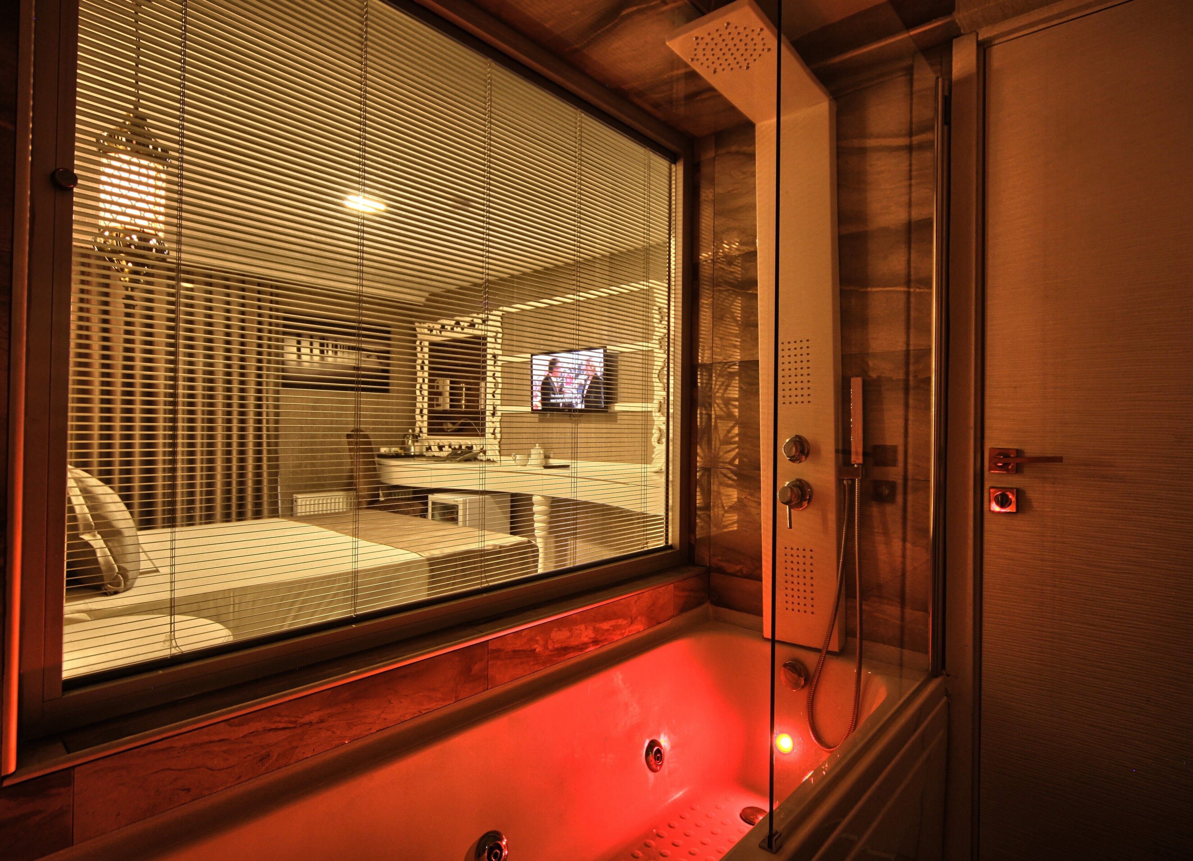 Photo - Demonti Hotel