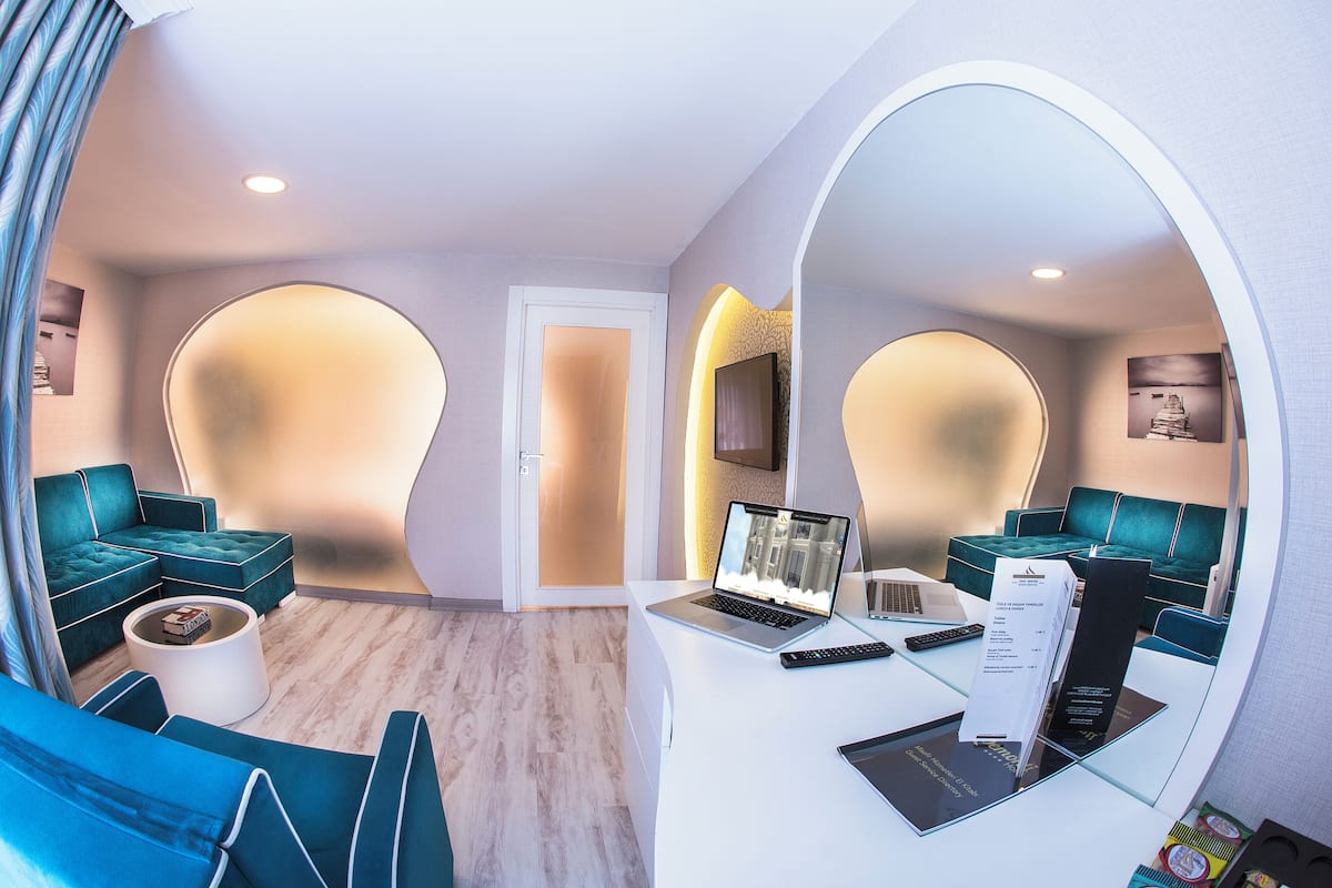 1 quarto, roupas de cama premium, frigobar, cofres nos quartos