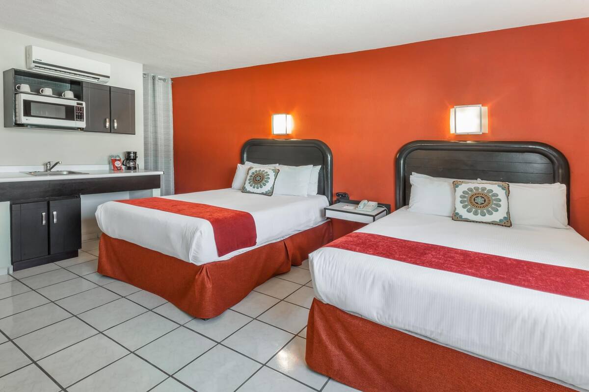 1 bedroom, premium bedding, down comforters, in-room safe