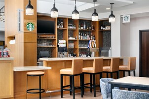 Bar (en el alojamiento)