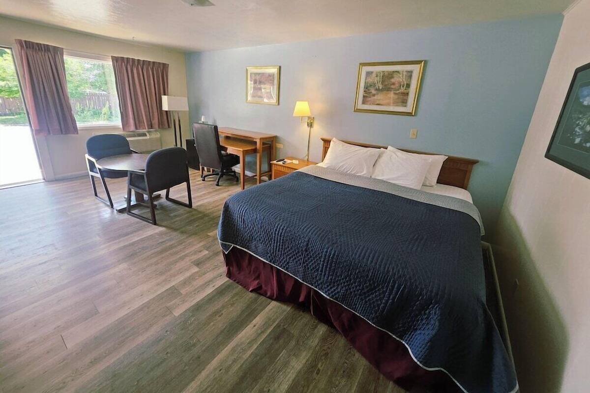 Desk, blackout curtains, iron/ironing board (on request), free WiFi