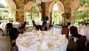 Dining - Graylyn Estate (Winston-Salem)