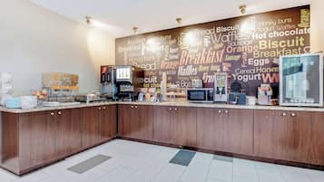 Free daily buffet breakfast