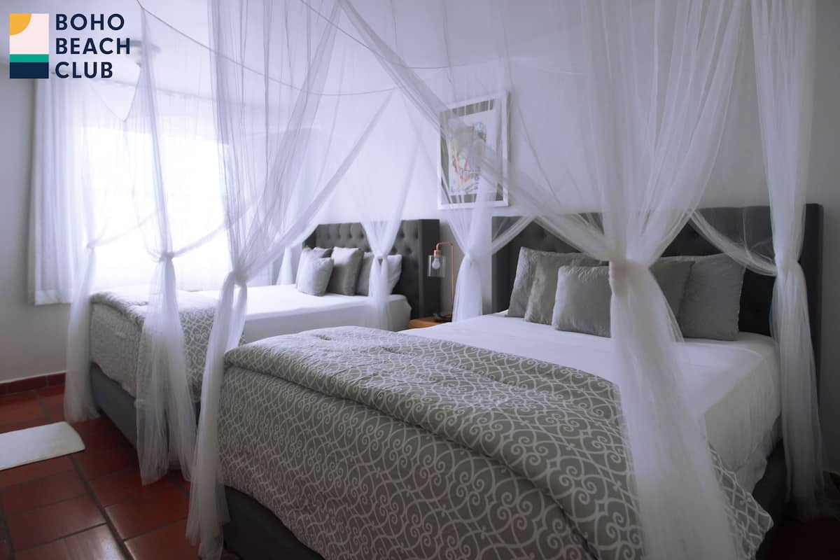 double room | living room | 55-inch tv with digital channels