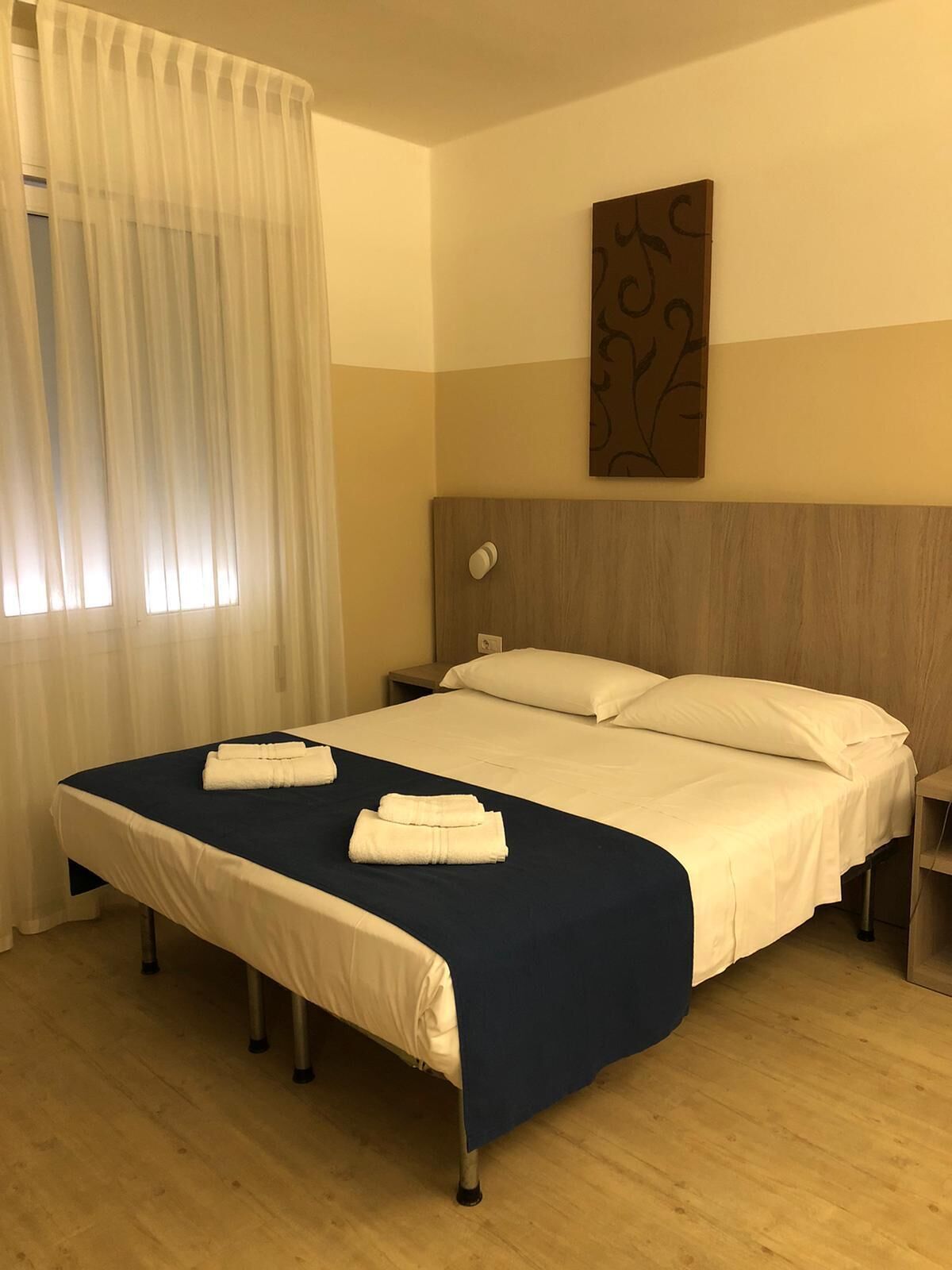 basic quadruple room | 1 bedroom, in-room safe, desk, cots/infant beds