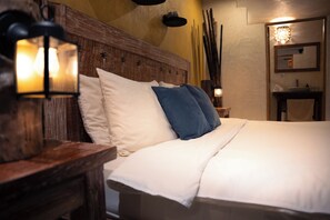 In-room safe, free WiFi, bed sheets - Hotel El Sitio Playa Venao (Las Escobas del Venado)