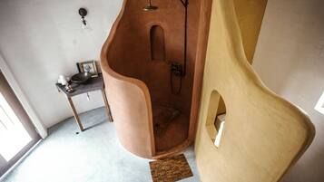 Design loft, 2 slaapkamers, uitzicht op oceaan | Badkamer met douche