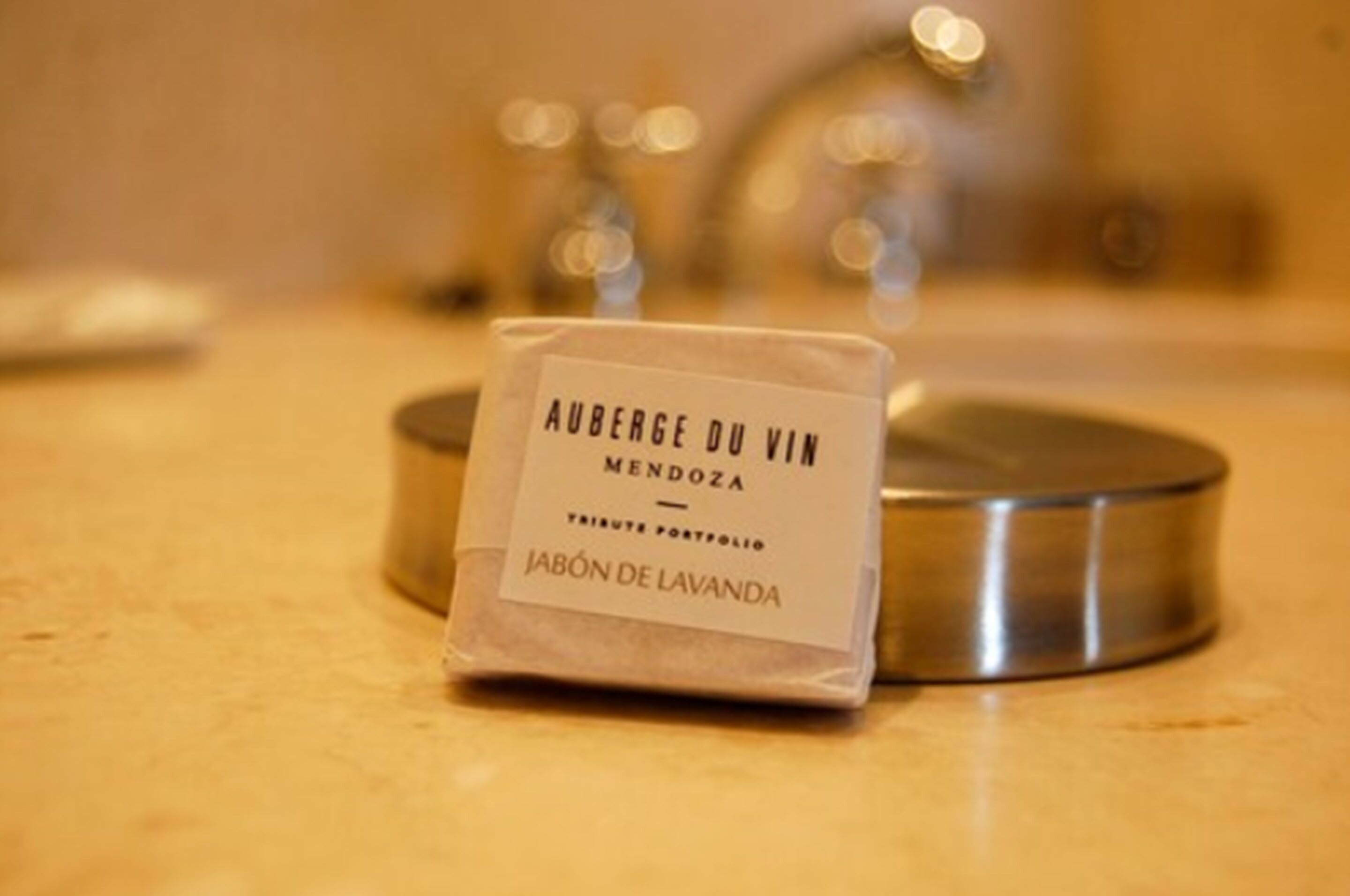 shower, rainfall showerhead, free toiletries, hair dryer